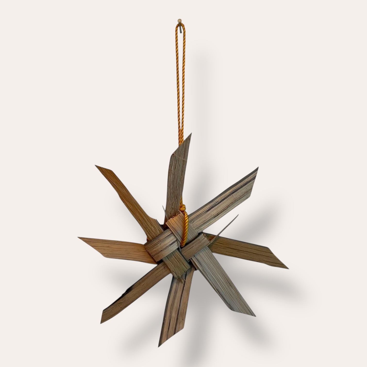Oak swill Star Decoration