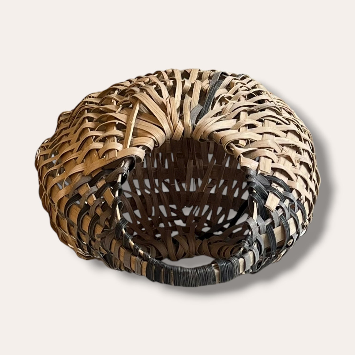 Scottish Oak hen basket bag