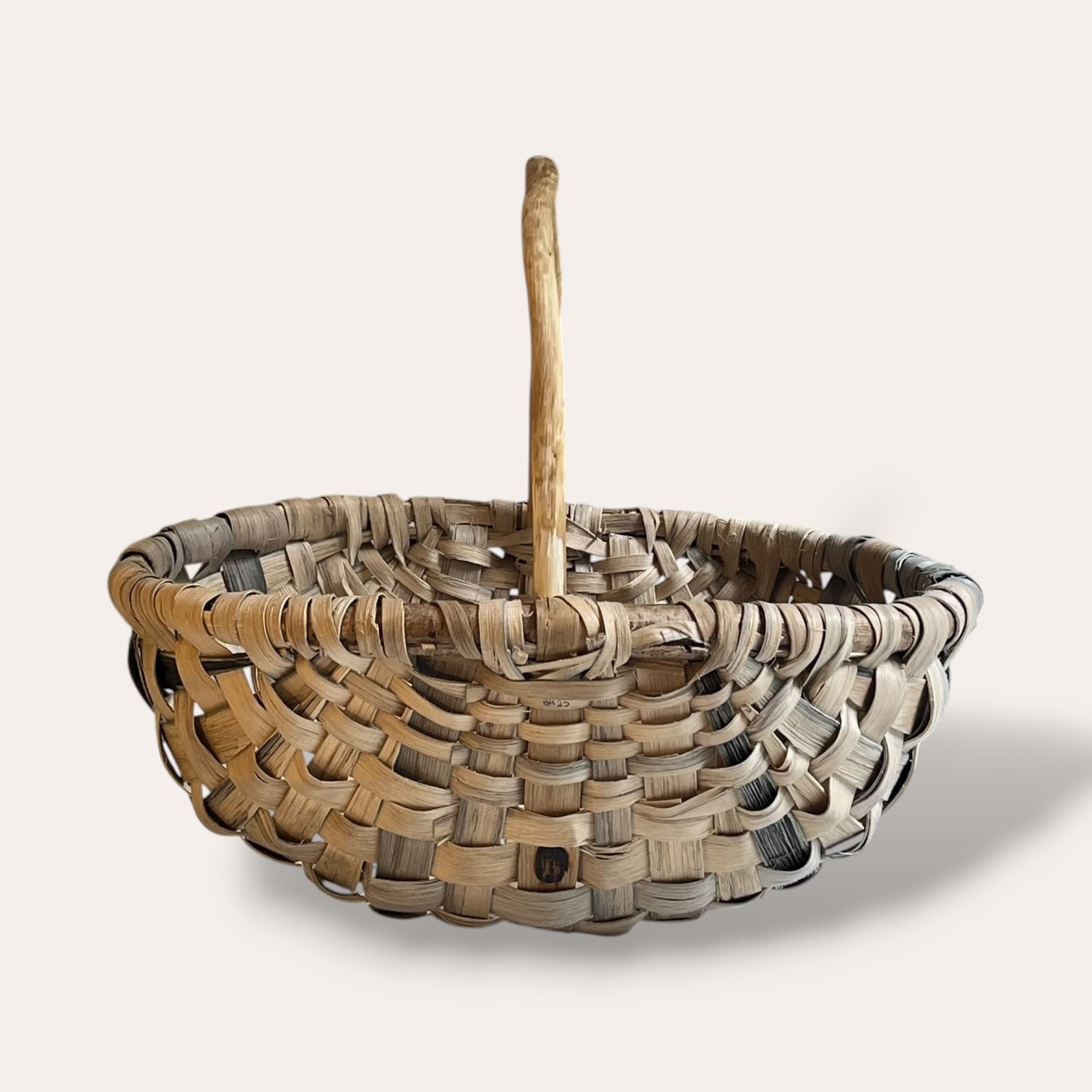 16” Scottish Oak Swill Basket with peeled hazel handle